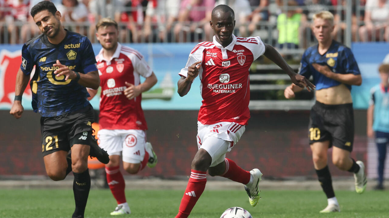 Football: à Brest, l'Aigle malien Kamory Doumbia reprend son envol