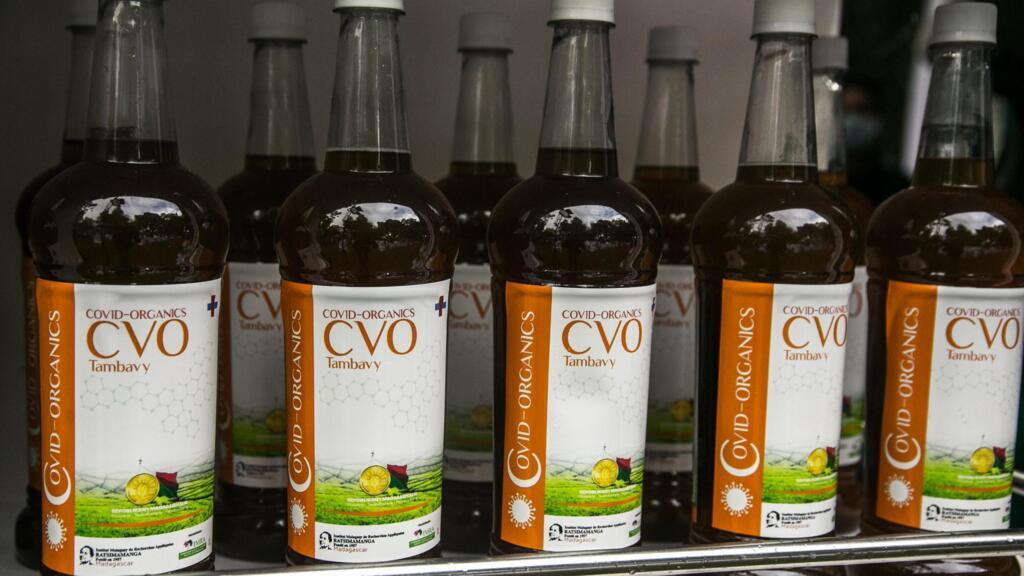 Covid Organics mise au point par l'Institut Malgache de Recherches Appliquées pour luttre contre le coronavirus