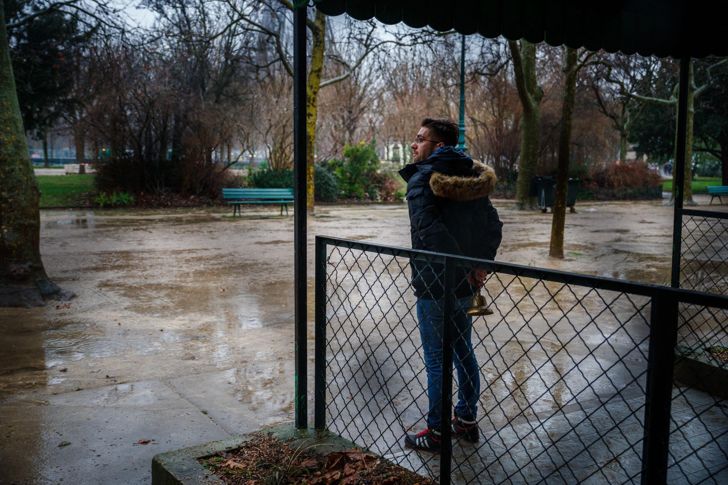 JO2024 l'angoisse du de la Tour Eiffel, chassé de son