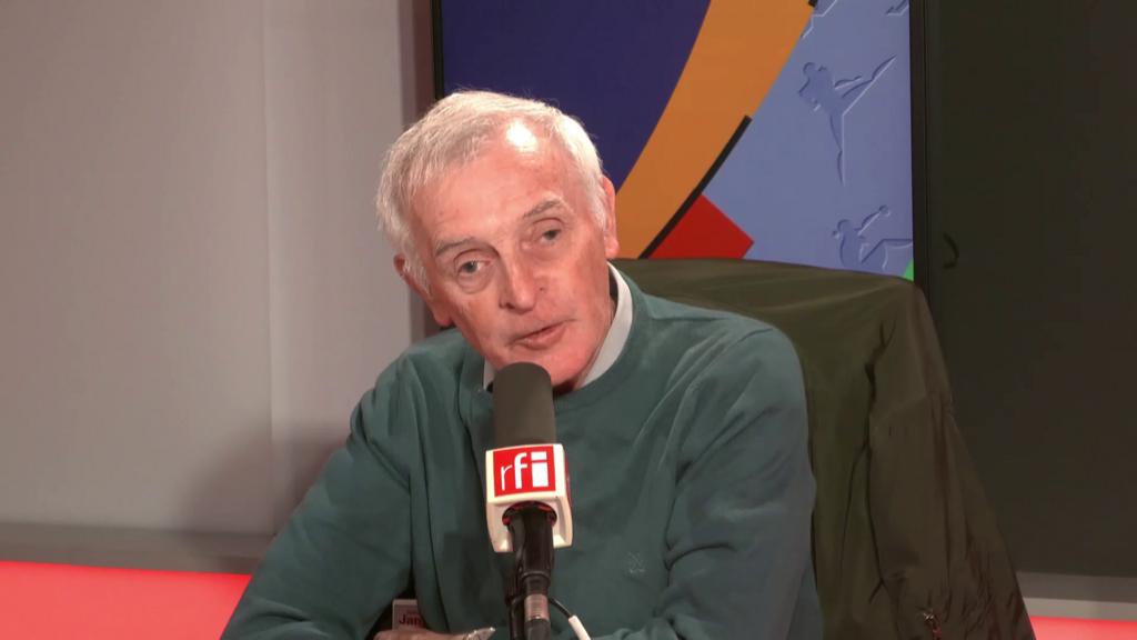 Jean Jouzel, climatologue et ancien membre du Giec, dans le studio de RFI le 4 septembre 2024.