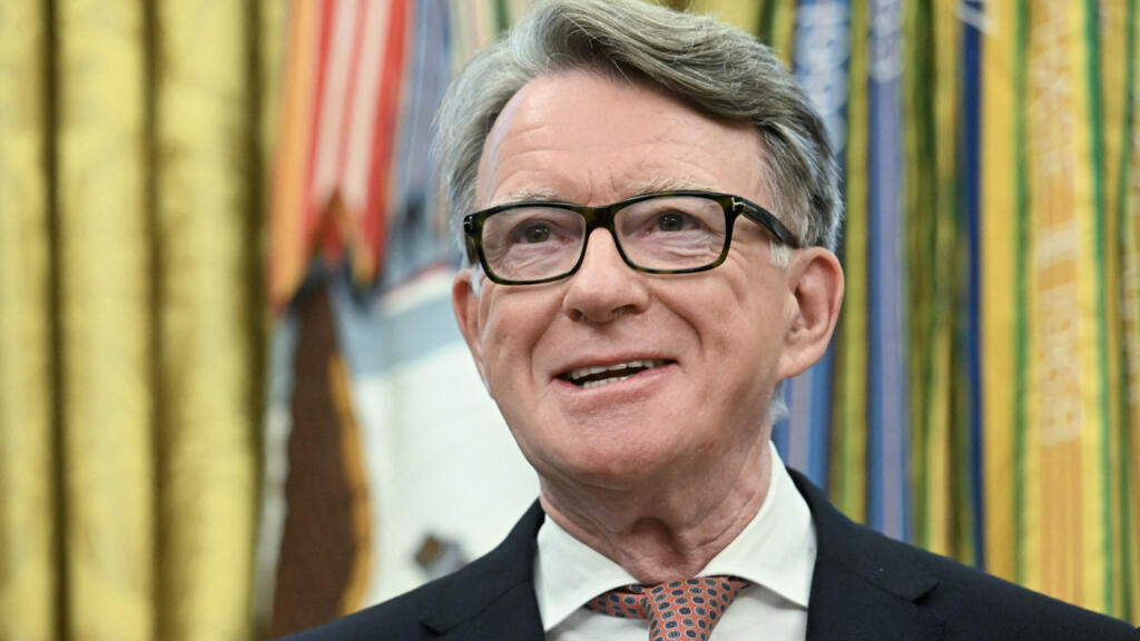Mandelson demis din funcția de ambasador UK în SUA din cauza legăturilor cu Epstein