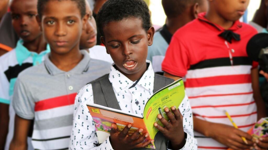 Comment bien accompagner son enfant dans l'apprentissage de la lecture ?