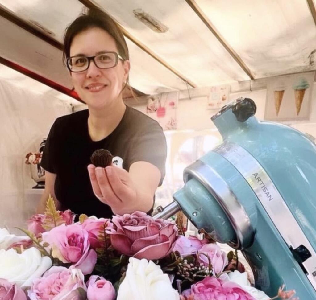 Cláudia Silva vai abastecer a Casa Brasil com brigadeiros durante a Olimpíada de Paris.