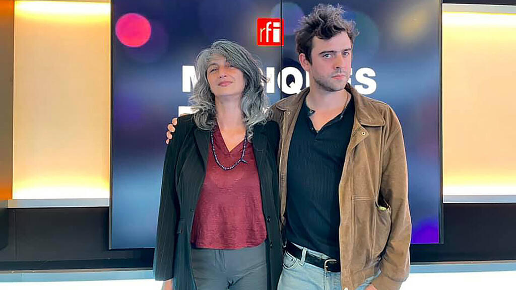 Laurence Haziza et Arthur Bacon à RFI.