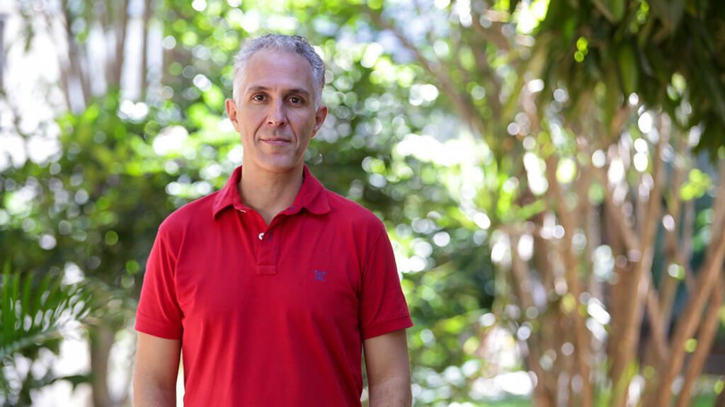 Everardo Ramos, professor de História da Arte da UFRN e pesquisador sobre gravuras populares no Musée de L'Image de Épinal, na França.