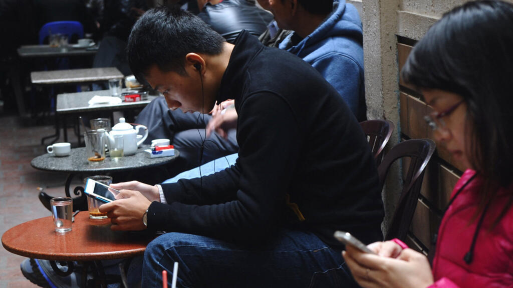 Le Vietnam et le Cambodge mènent des opérations contre des réseaux d'escroquerie en ligne