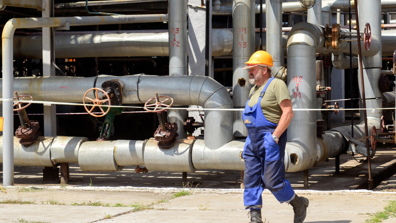 Ukraine: avant l'arrivée de l'hiver, la Russie pilonne les sites de production de gaz du pays