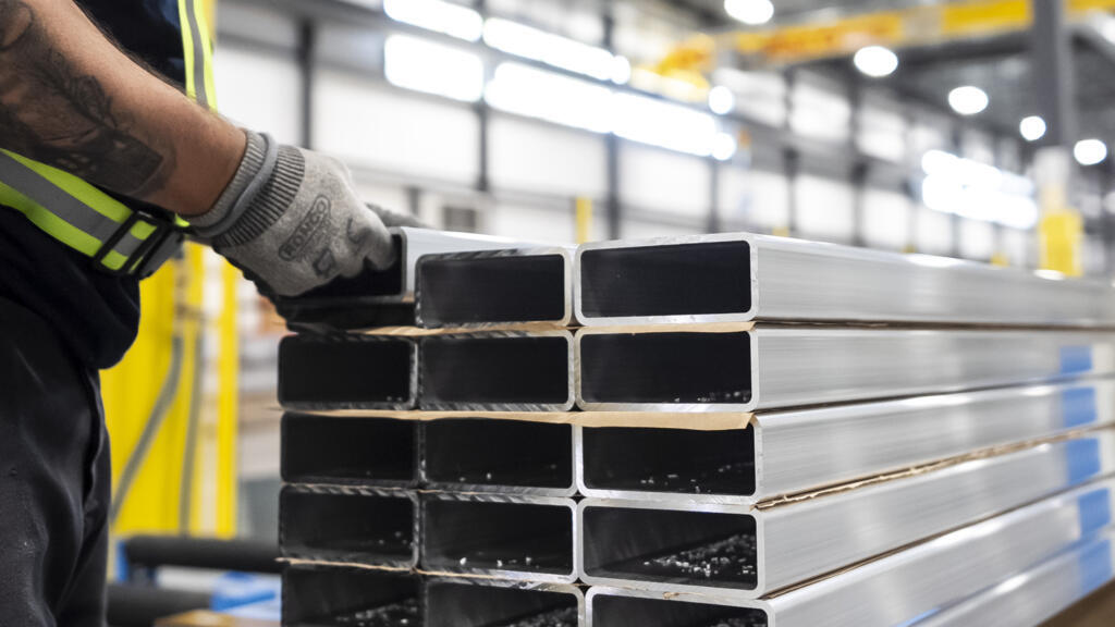 Face aux droits de douane américains, le Canada envoie son aluminium en Europe