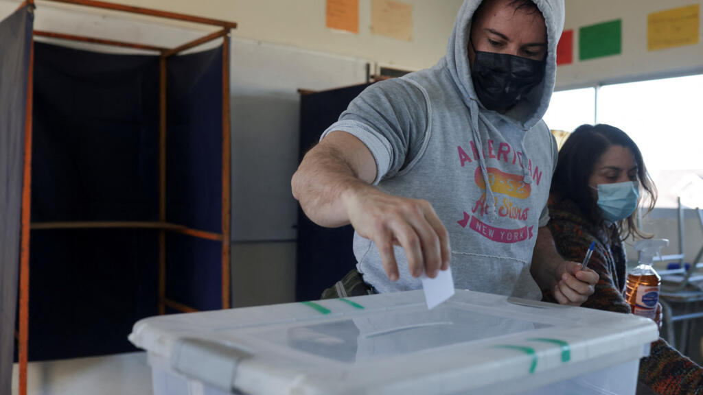 Dia de votação no Chile, neste domingo 4 de setembro, a favor ou contra a nova Constituição. 