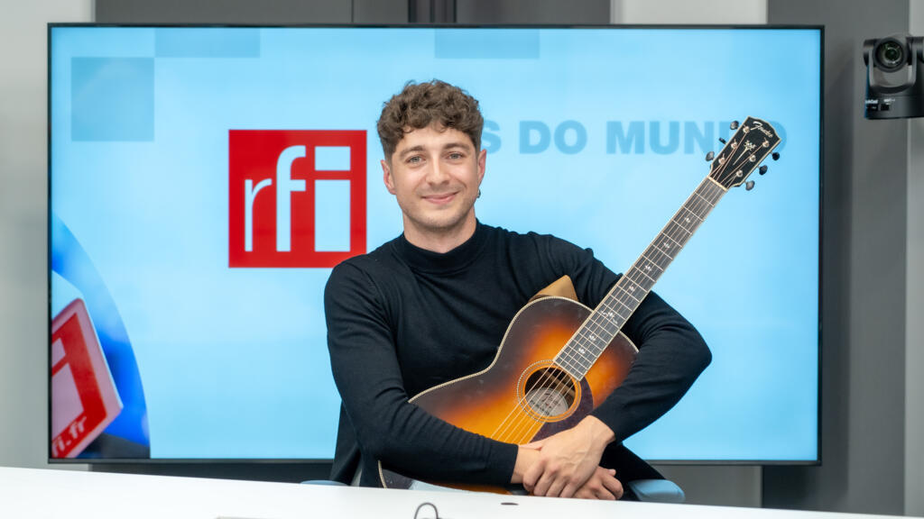 Hamad Al-Essa Nidal-Ștefan este un muzician în permanentă dezvoltare. “Legendar” este al doilea album al său.