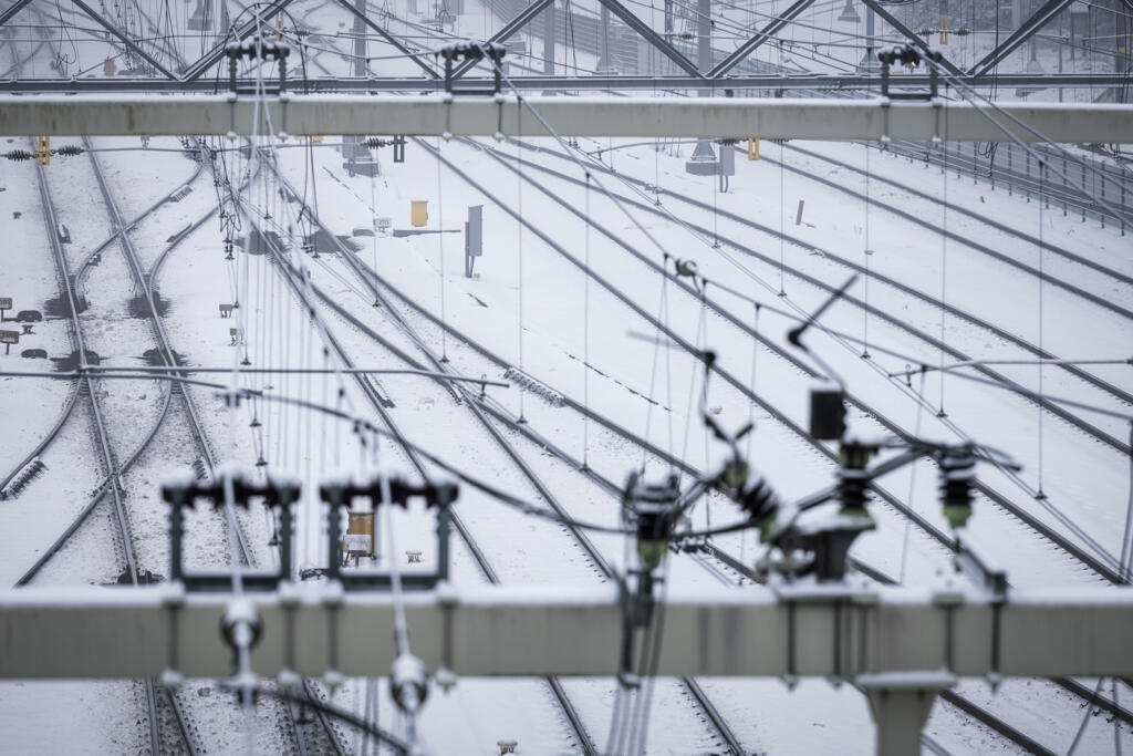 Dutch train services only resumed later Tuesday