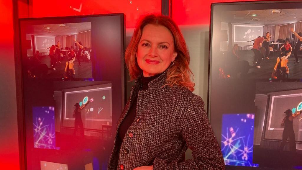 Marcela Moura, artista-pesquisadora  em teatro e sistemas complexos.