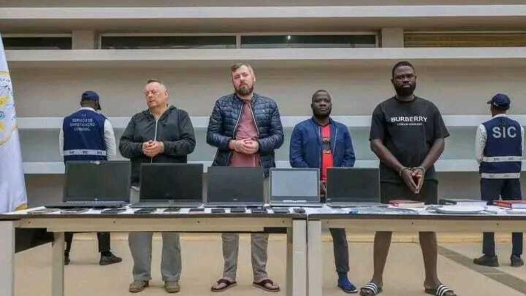 Ígor Racthin, 38 anos, e Lev Lakshtanov, 64 anos, dois cidadãos russos (esquerda), continuam detidos em Luanda, em Angola.