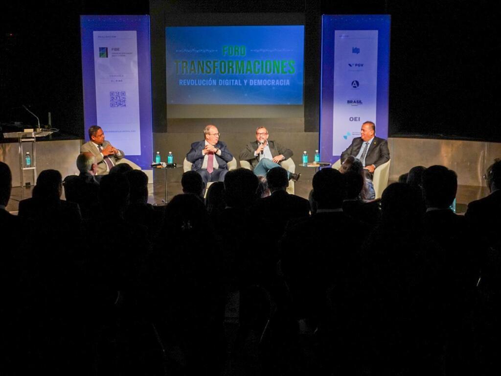 Fórum “Transformações: Revolução Digital e Democracia” aconteceu pela primeira vez na Espanha, nesta sexta-feira (03/05/2024).