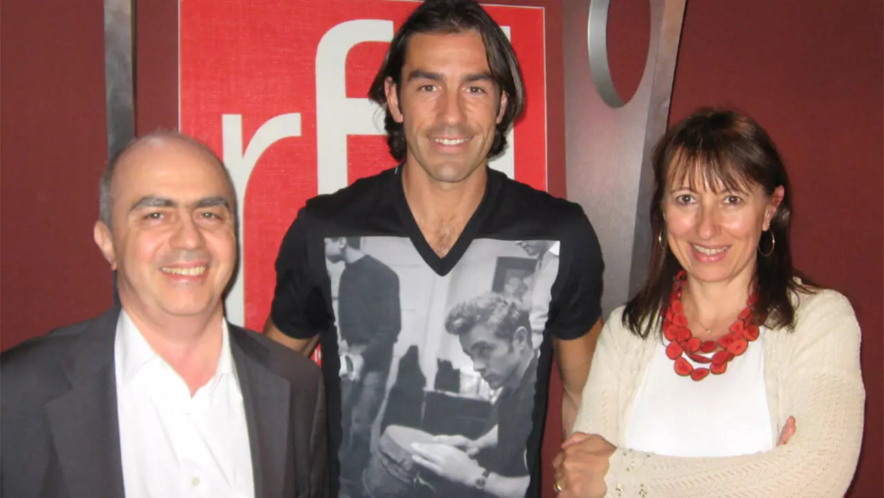2 Robert Pires Radio Foot Internationale