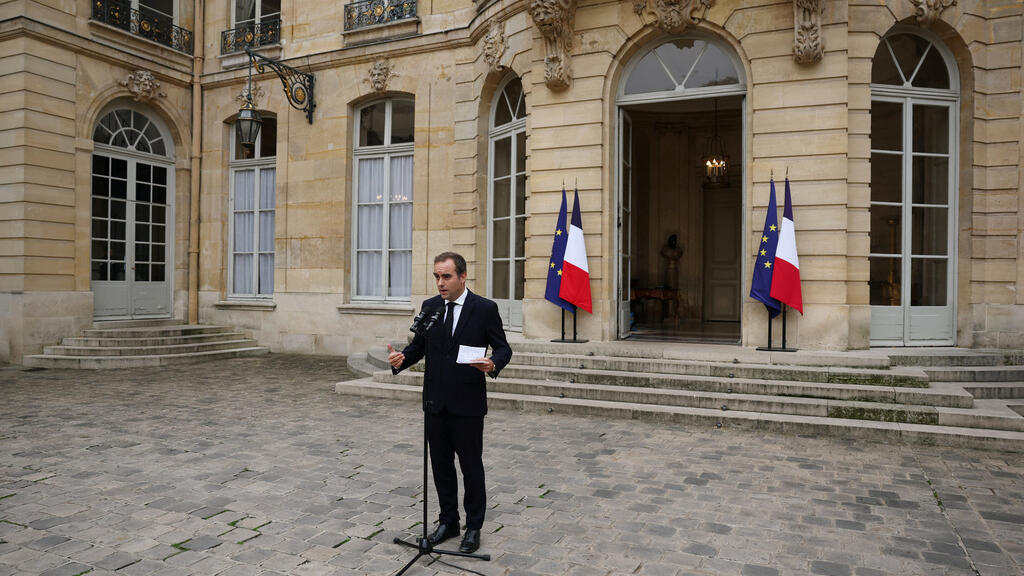 French outgoing Prime Minister Sebastien Lecornu, who resigned just a day after naming his government, delivers his statement at the Hotel Matignon in Paris, Monday, Oct. 6, 2025. (Stephane Mahe/Pool