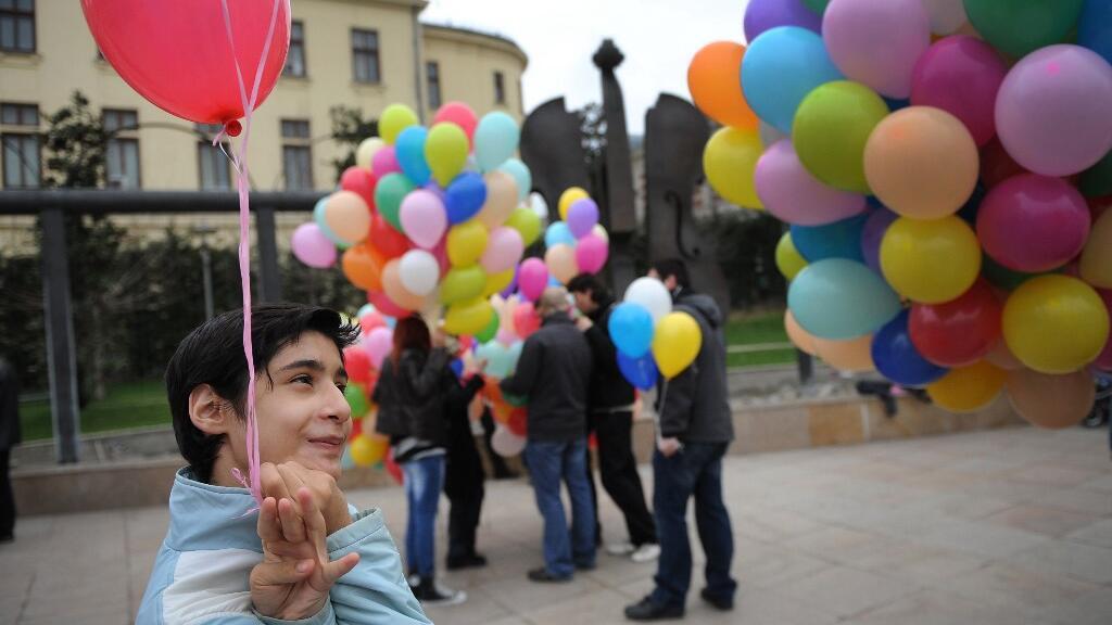 Un enfant autiste à Bucarest.