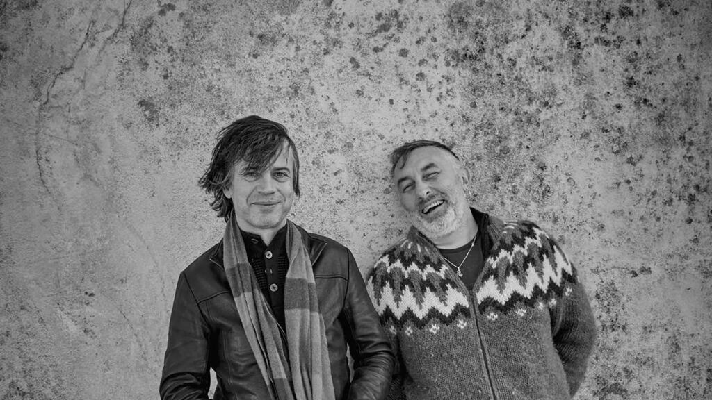 Denez Prigent et Yann Tiersen.
