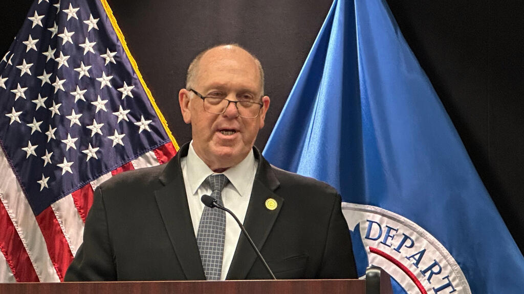 EEUU: El enviado especial de Trump a Mineápolis anuncia el fin cercano de la operación antimigratoria