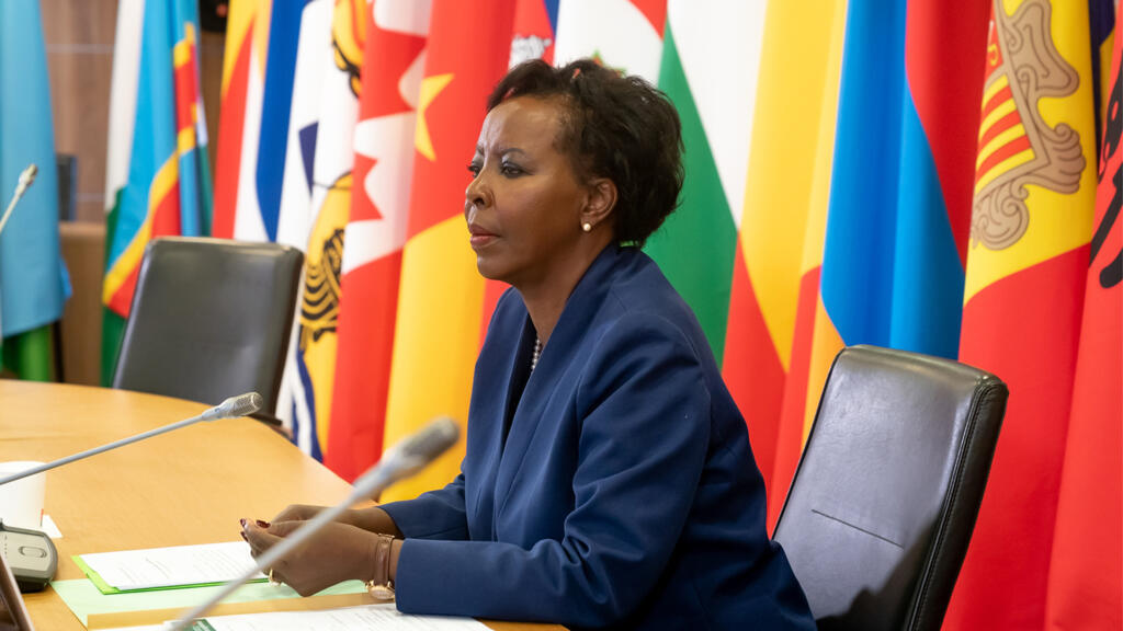 OIF Image / Louise Mushikiwabo .
[法语国家及地区国际组织]（OIF）现任秘书长穆希基瓦博夫人（Mme Louise Mushikiwabo）