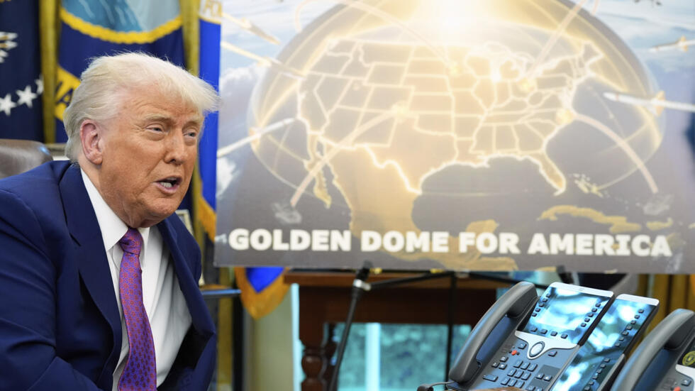 Tổng thống Mỹ Donald Trump trình bày về dự án Golden Dome. Ảnh ngày 20/05/2025. 