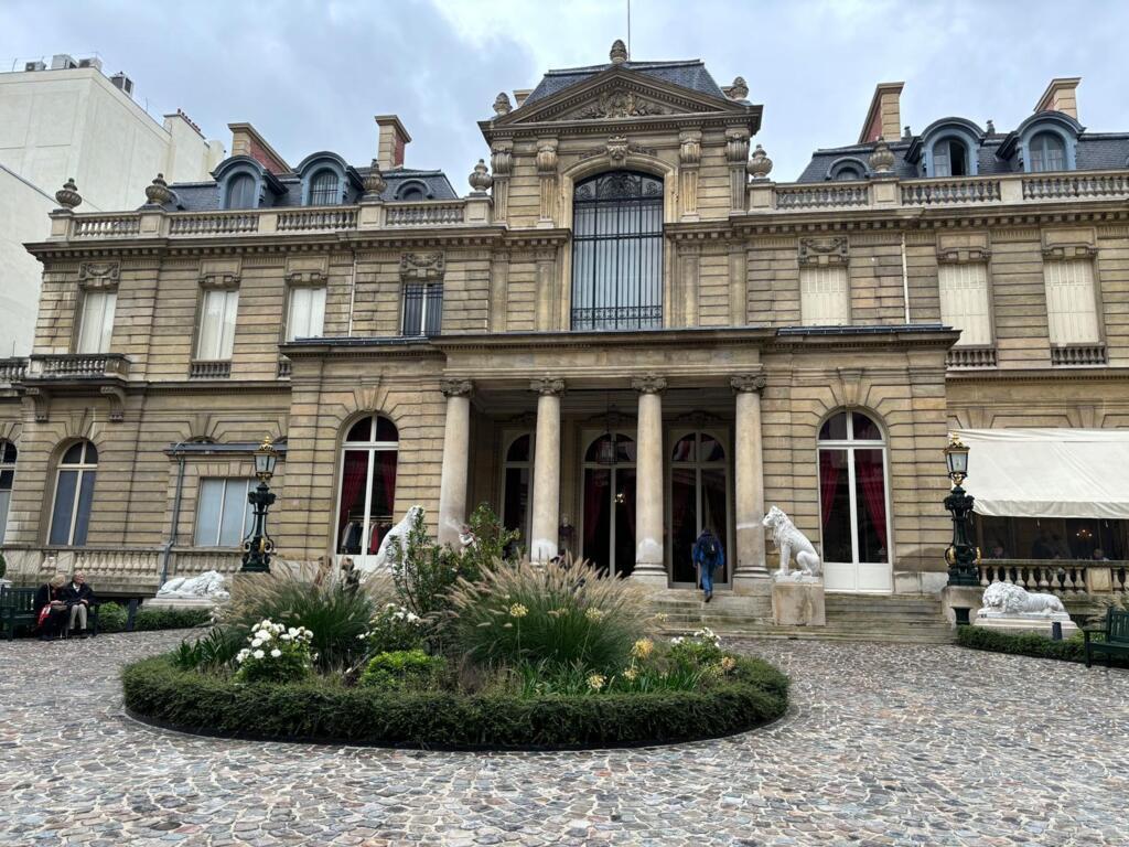 Fachada da mansão do casal Jacquemart-André, transformada em museu em 1913. (07/10/24).