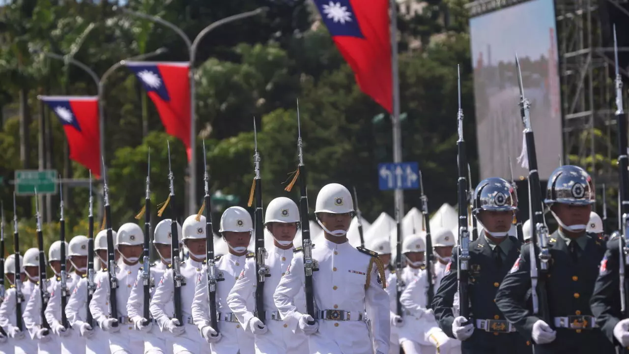 2021 年 10 月 10 日,中华民国成立 110 周年国庆阅兵仪式在台北举行。