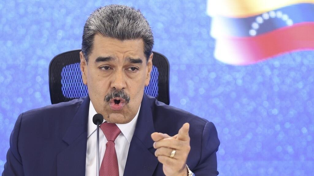 Nicolas Maduro appelle le président élu chilien à respecter les migrants vénézuéliens