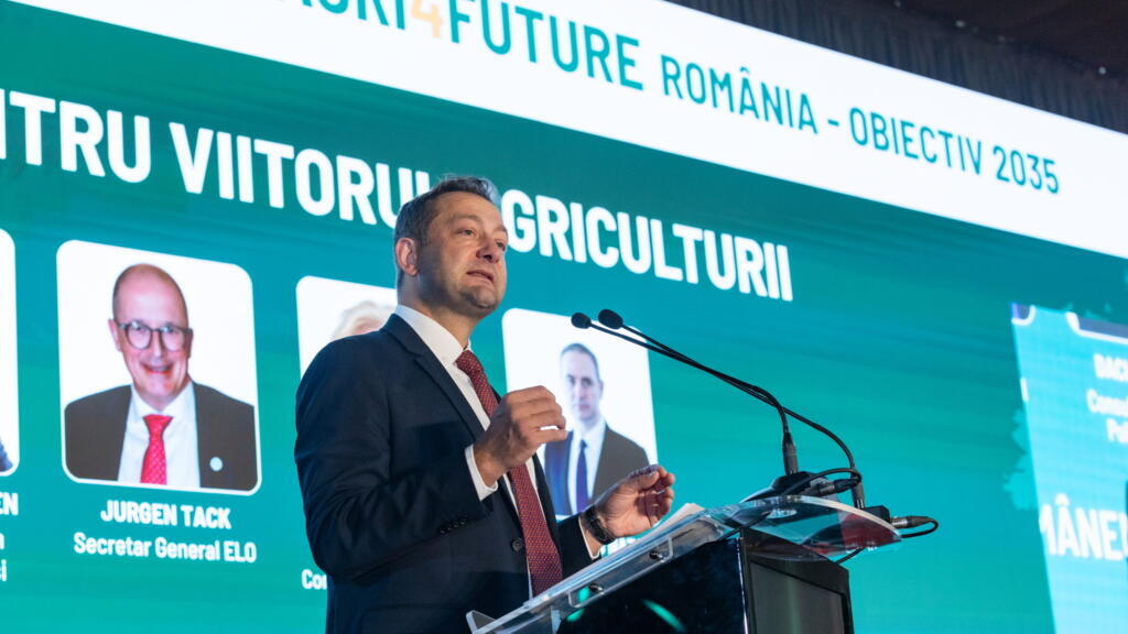 Comisarul european pentru agricultură și alimentație, Christophe Hansen, a efectuat, în perioada 8–9 octombrie 2025, prima sa vizită oficială în România