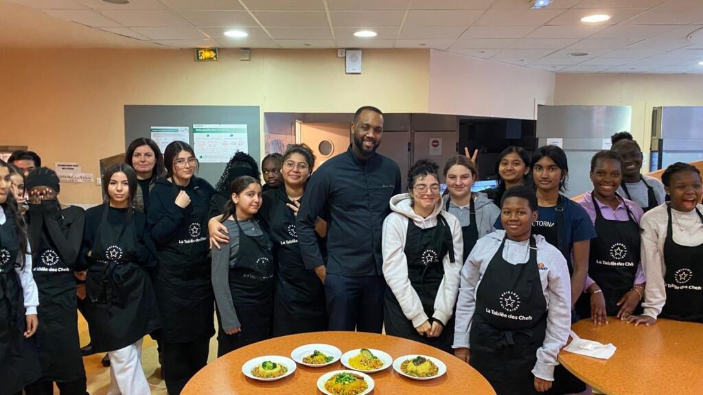 Des ateliers de cuisine pour redonner le goût du bien manger aux collégiens