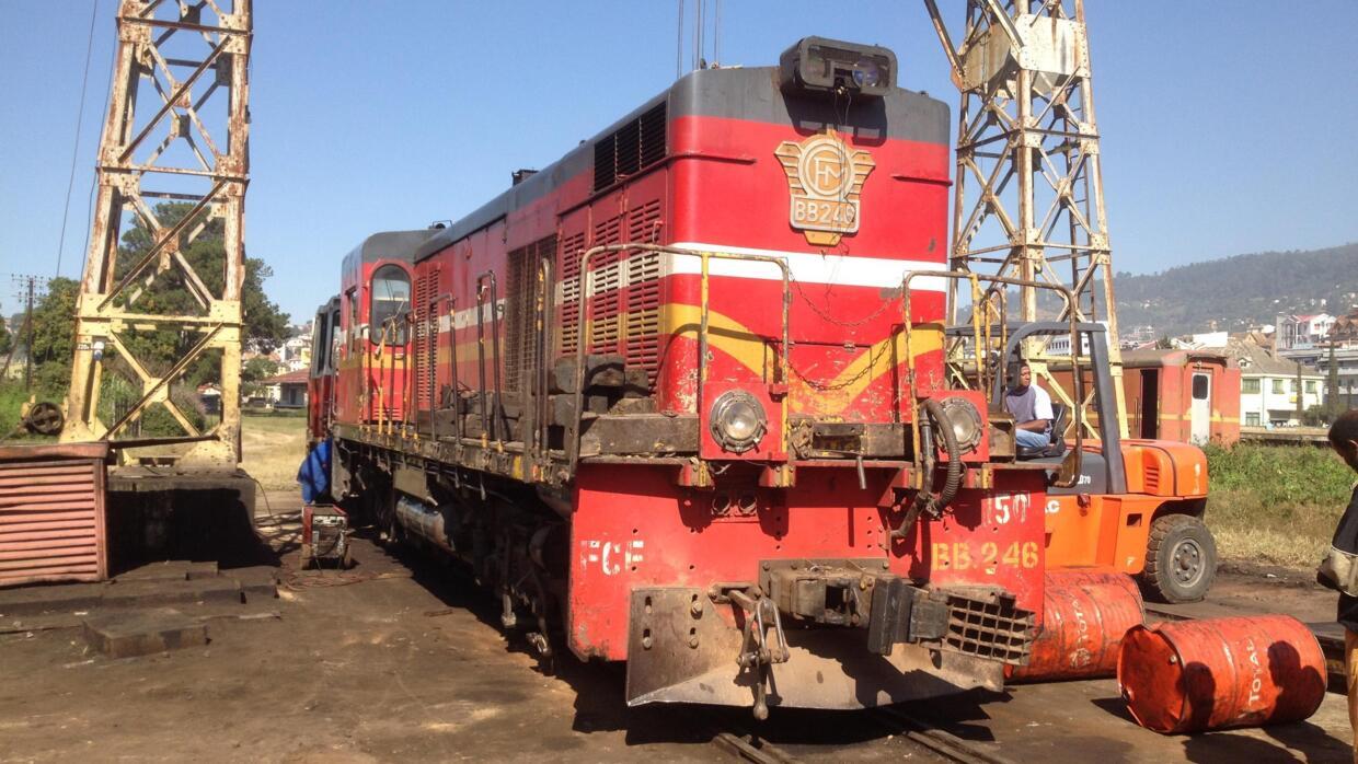 Madagascar l'épopée du train à «grandes vibrations»