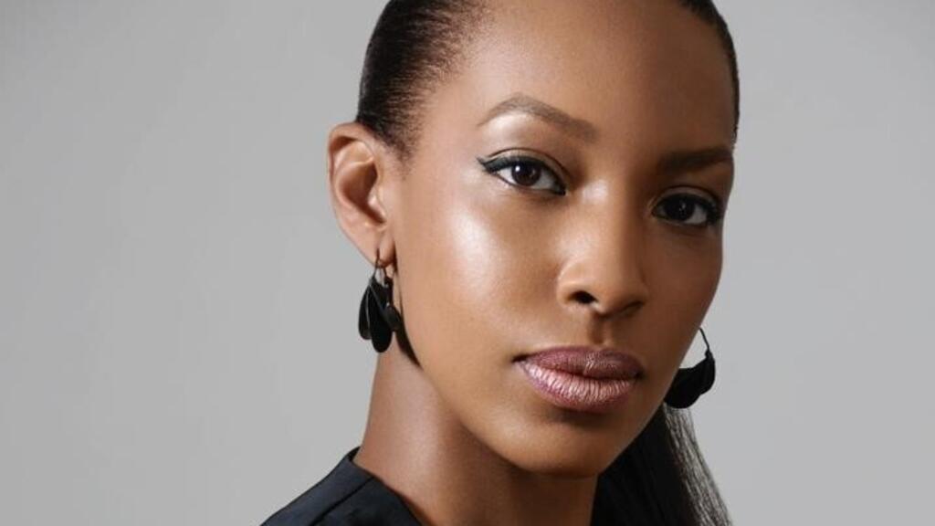 Poésie, intensité et résilience dans la mode avec Alia Baré