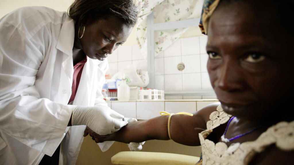 Test HIV dans un hôpital à Fada N'gourma, Burkina Faso.
