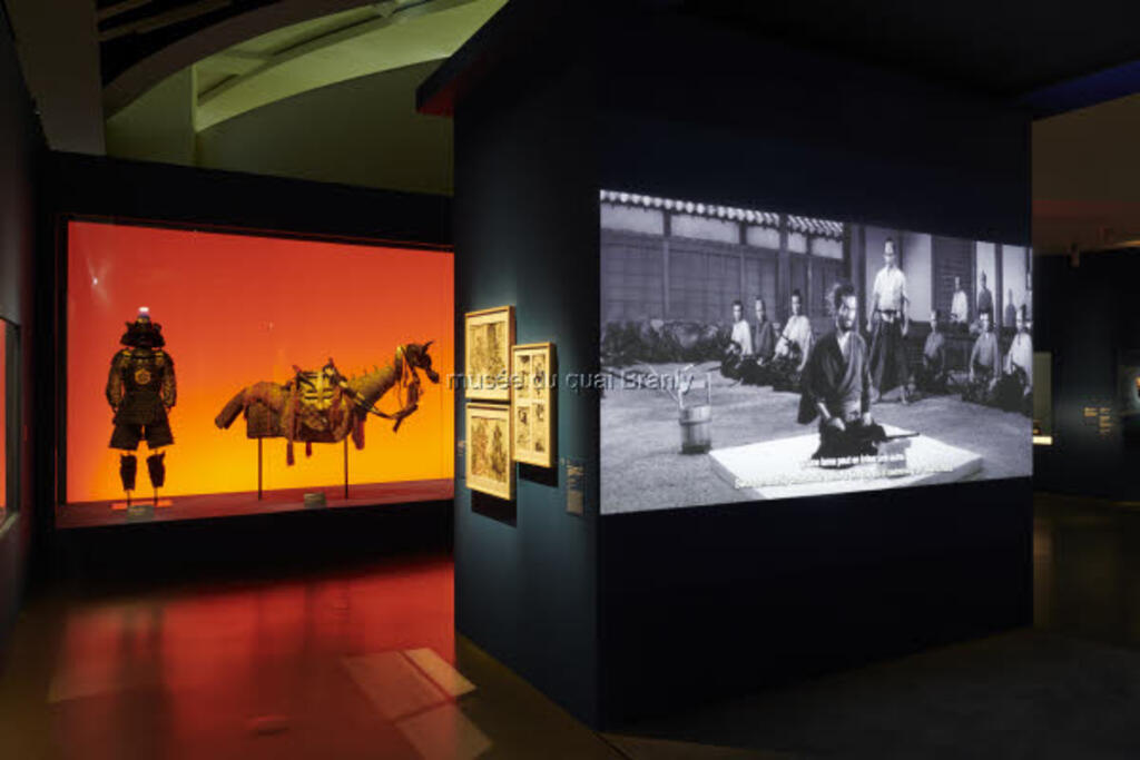 O cerimonial faz parte das artes marciais no Japão - exposição "Combate Derradeiro", Museu do Quai Branly, Paris>