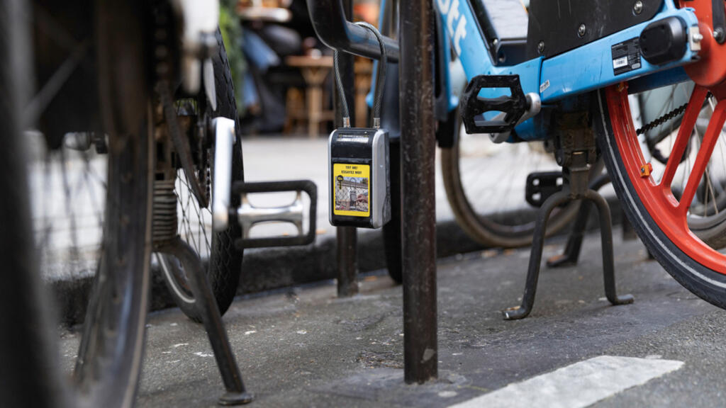 París lanza una ofensiva sonora contra las "cajas de llaves" de alquileres turísticos