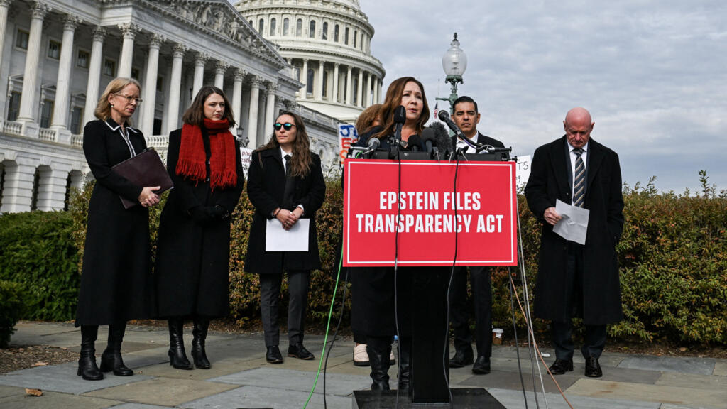 Affaire Esptein: les députés américains votent pour la publication des documents, après la volte-face de Trump