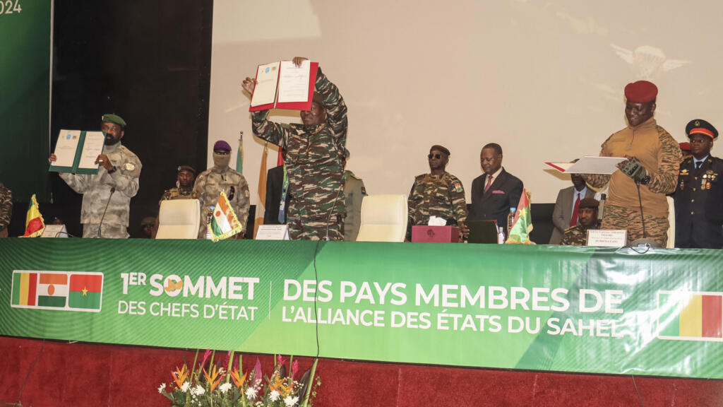 Mali: Bamako accueille le deuxième sommet de la Confédération des États du Sahel