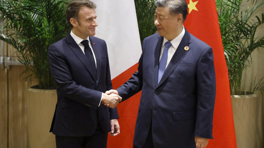 En visite en Chine, Emmanuel Macron plaide pour un «rééquilibrage» des relations commerciales