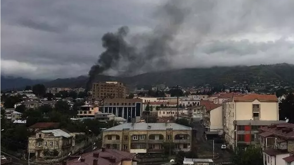 Stepanakert, capitale du Haut-Karabakh a essuyé de nouvelles frappes, le 4 octobre 2020.