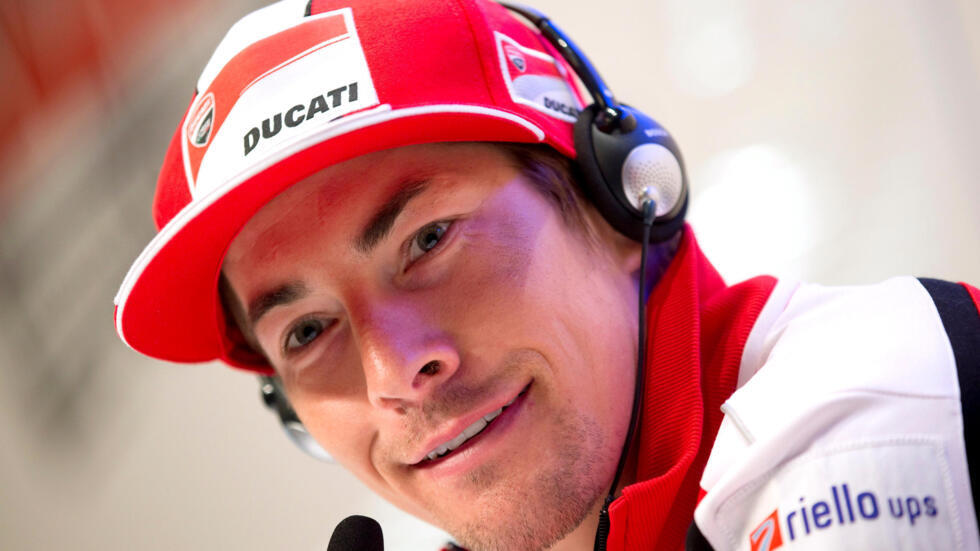 Former MotoGP champion Nicky Hayden dies after bike accident