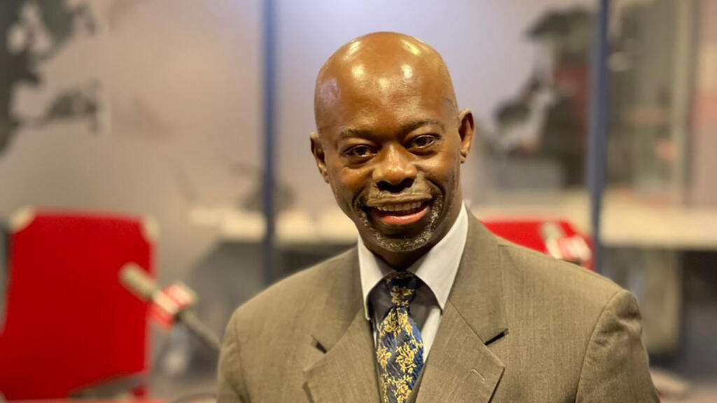 Sylvère-Henry Cissé, journaliste et communicant, membre du Conseil scientifique et d’orientation Programme Histoire, sport & citoyenneté Paris 2024.