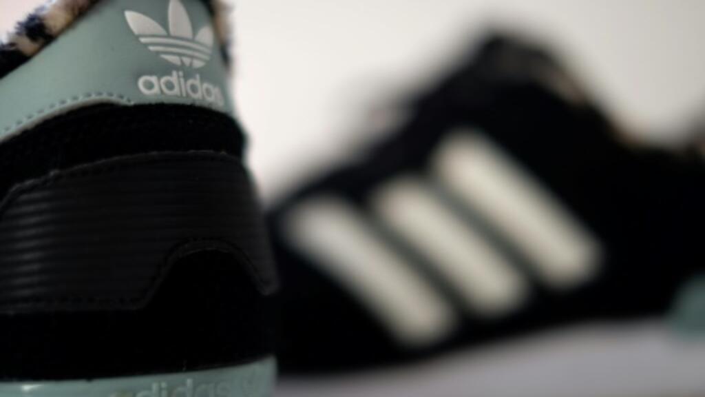 Zero Waste France porte plainte contre Adidas et New Balance pour &laquo;greenwashing&raquo;