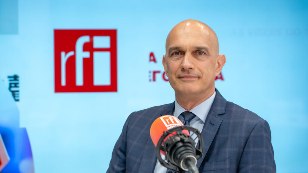 Vladimir Kalinov, Vicepreşedinte Retail Raiffeisen Bank, în studioul RFI România