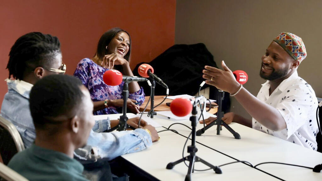 De gauche à droite: Santrinos Raphaël,  Diara Ndiaye, Elom 20ce.