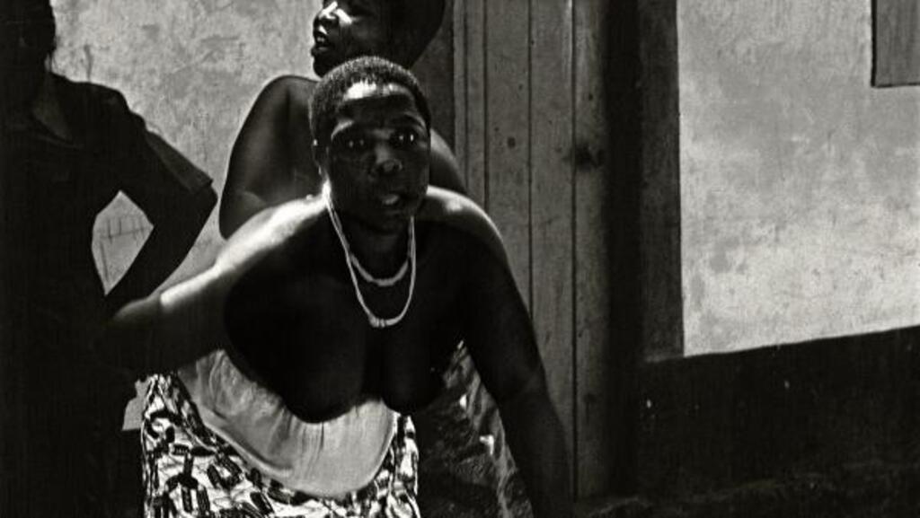Possession par un vodou de Glidji. Aklakou, Togo, 1988.