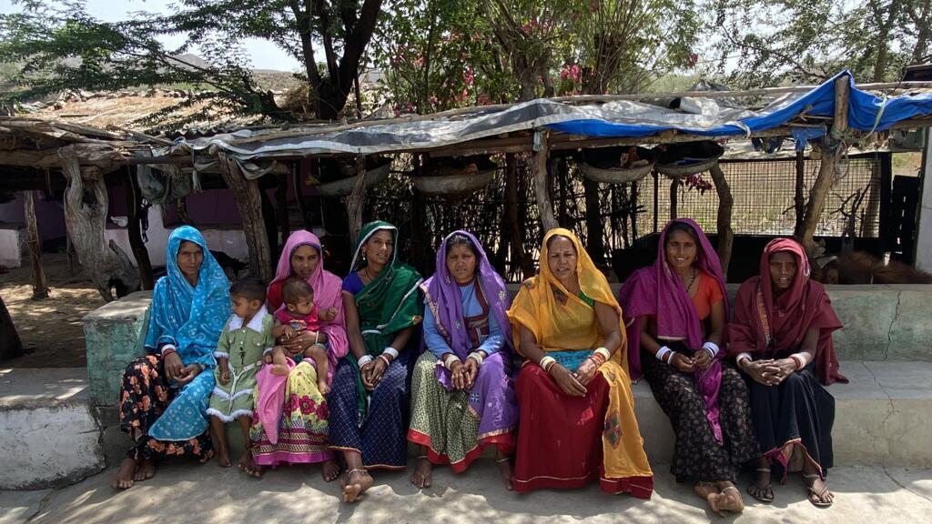 Women of the Garasiya tribe in India's Rajasthan state played an important role in getting members of the community vaccinated against Covid-19.
