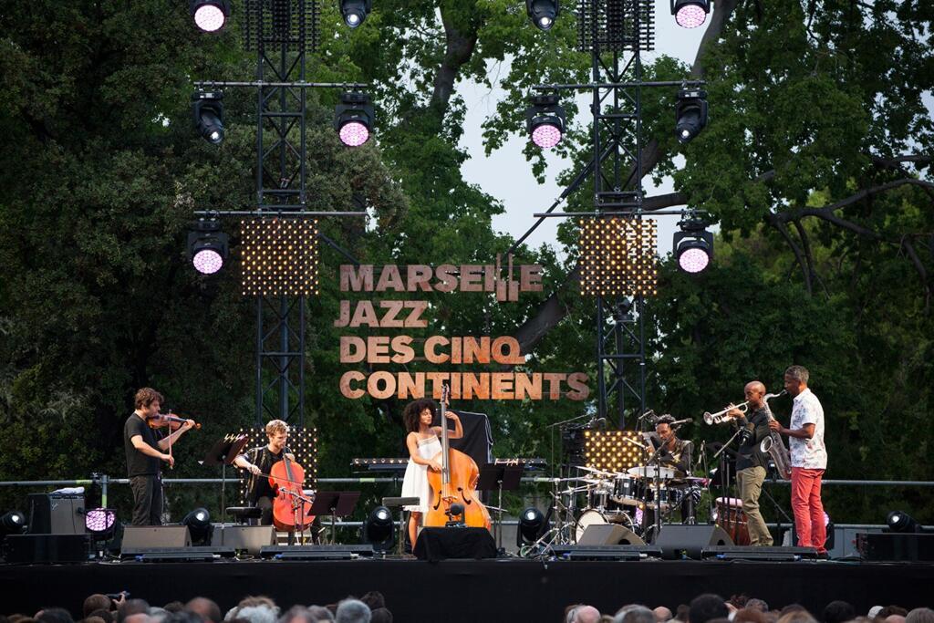 L’orchestre de la contrebassiste Sélène Saint-Aimé, à Marseille, le 24 juillet 2021