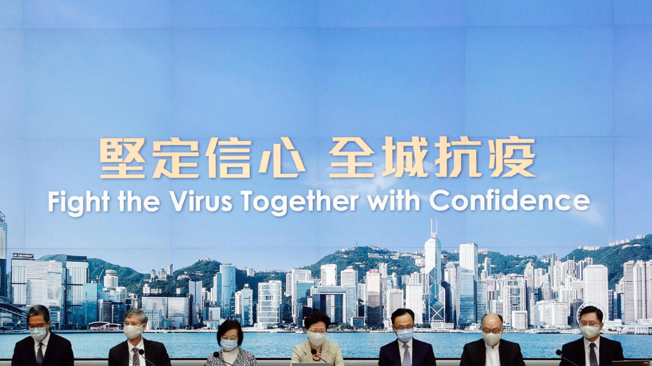 178萬人找出13名武肺隱形患者 遠低港府估計 評論稱政治掛帥致撞牆 特首反稱可能改推「較強制性」檢測計畫