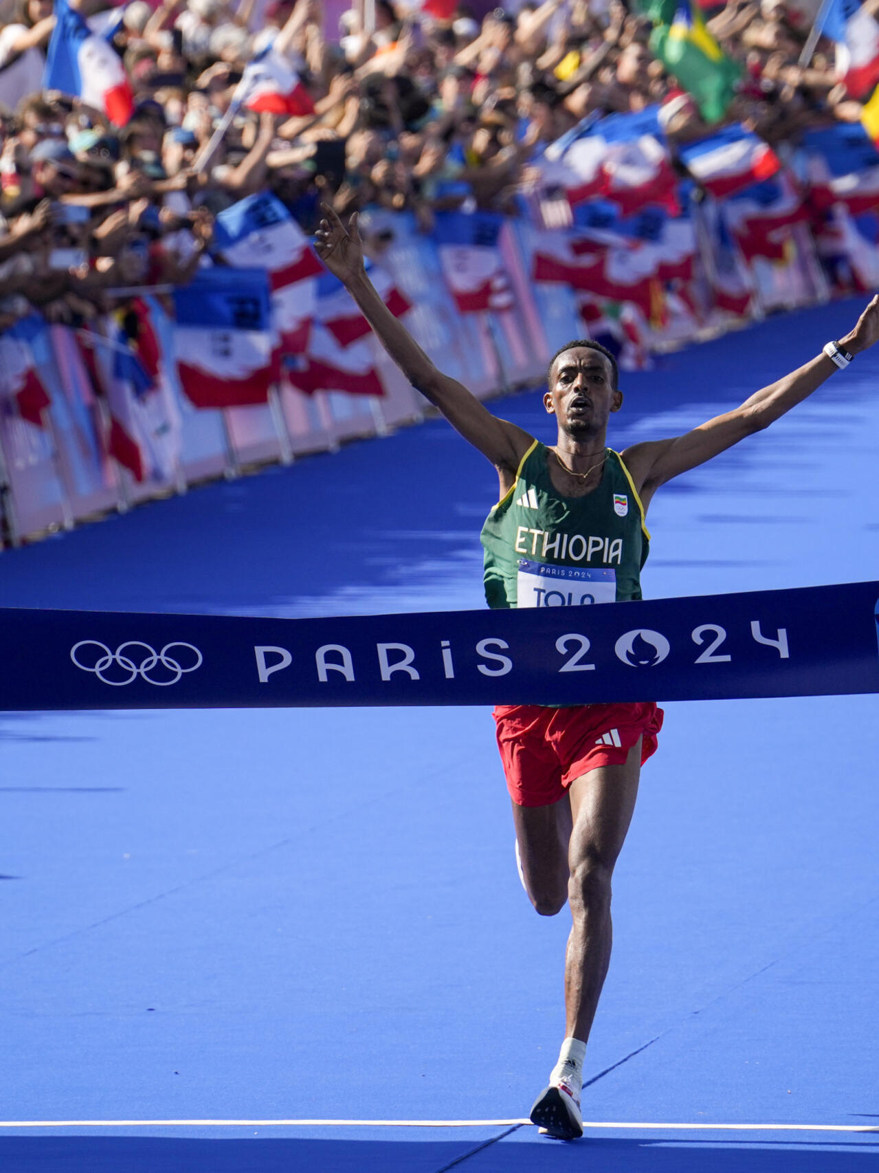 Импровизацияланған құралдармен анусты дамытыңыз Суреттегі секс порно