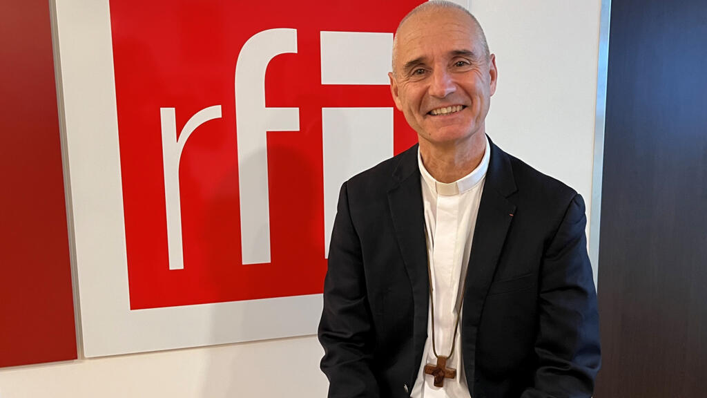 Le cardinal franco-algérien Jean-Paul Vesco, archevêque d’Alger, vit en Algérie depuis plus de 20 ans, sa patrie de cœur. Il publie «L’audace de la fraternité», une fenêtre ouverte sur l’autre, en ces temps de violences, de replis identitaires et de propagation des discours haineux.